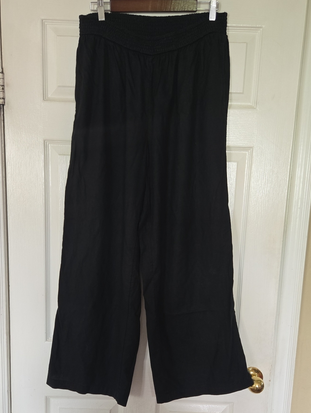 AERIE Black Wide-Leg Women’s Pants - Smocked Waist